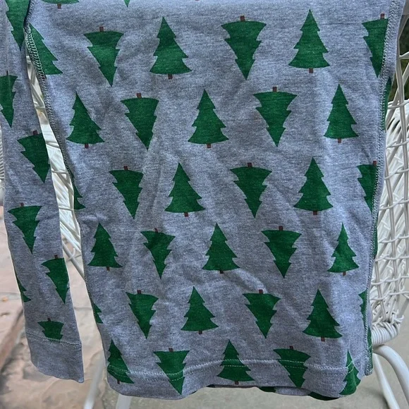 Hanna Andersson Trees pjs - Picture 5 of 10